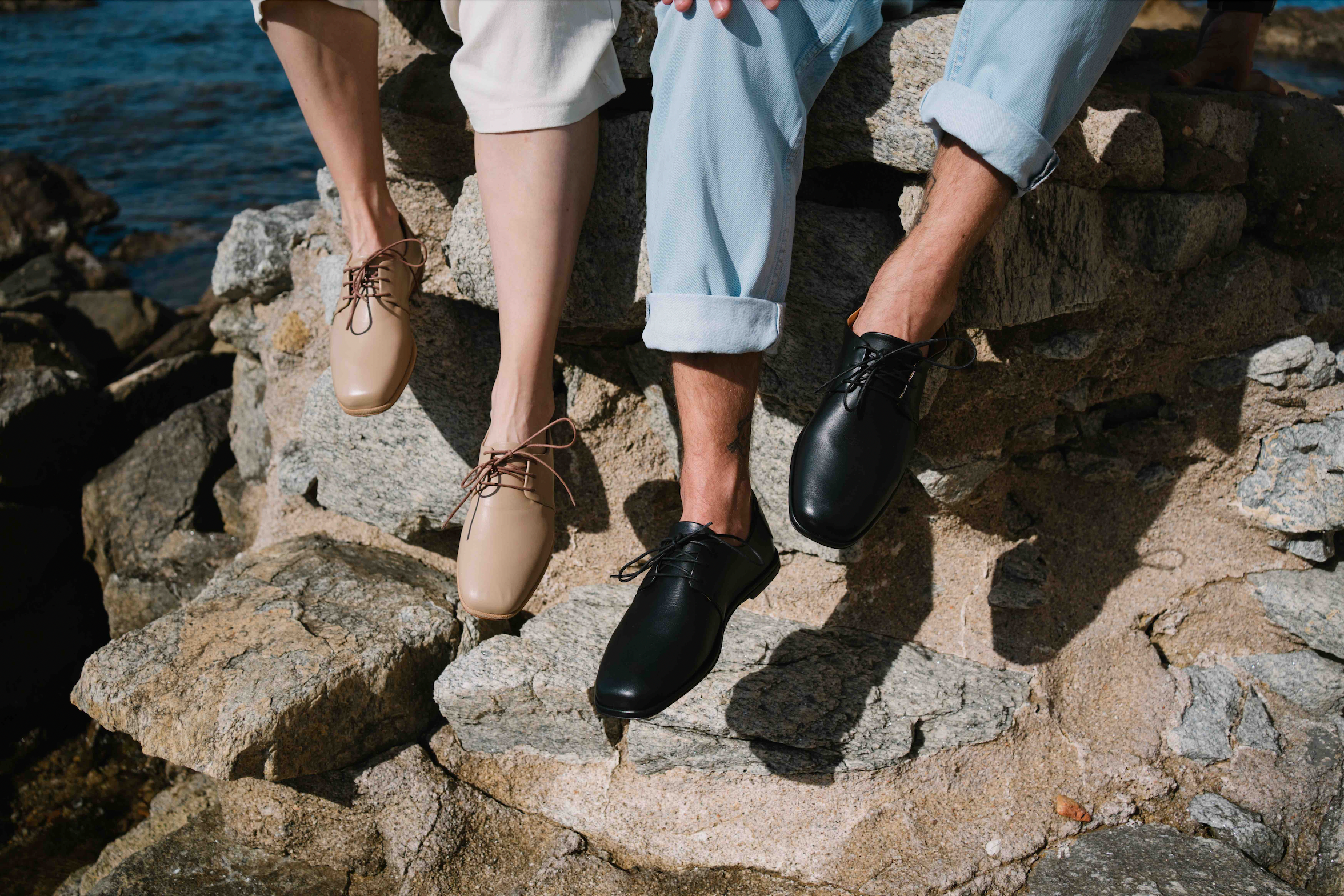 chaussures Le Plagiste en photo sur des rochers